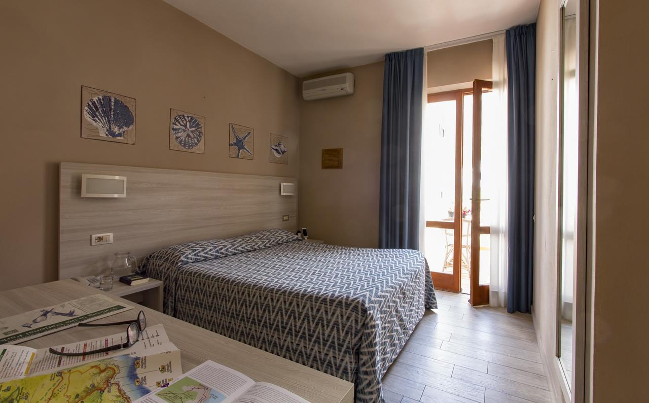 Hotel Corallo Pomonte Εξωτερικό φωτογραφία