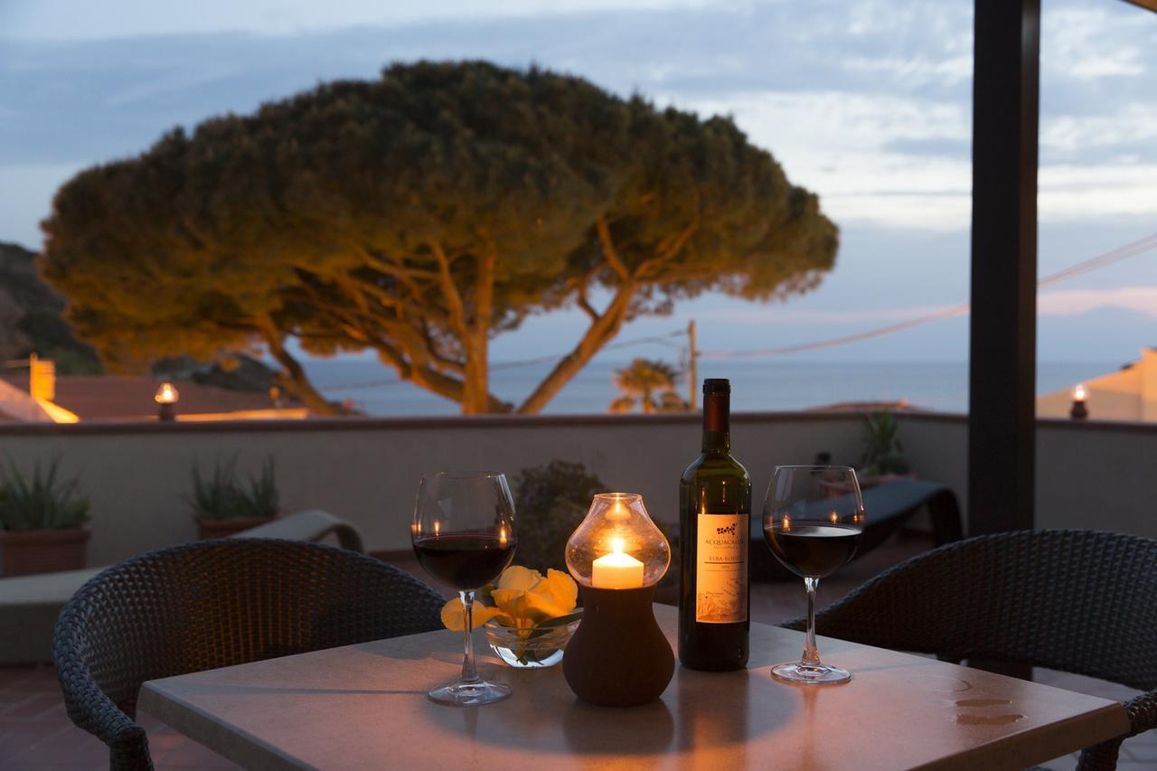 Hotel Corallo Pomonte Εξωτερικό φωτογραφία